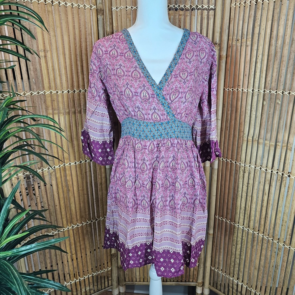 Hayden Paisley Mini Dress Womens Medium Purple Mix Boho Smocked V-Neck